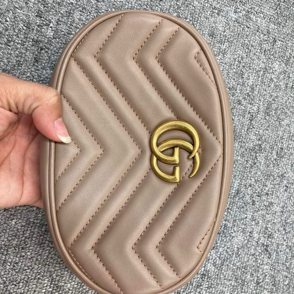Gucci Waist Bag.
Authentic.
Preloved.
